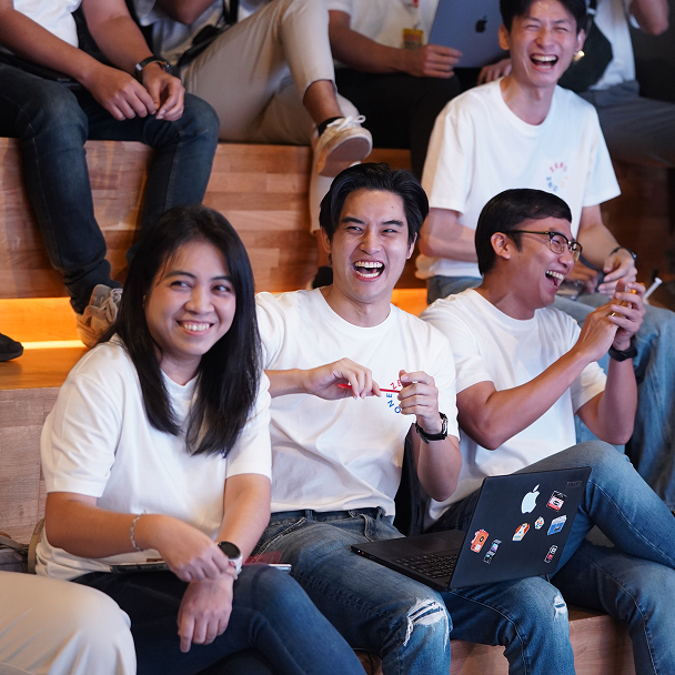 Highlight moment of SCG internal startups in the pitching event. Highlight moment of SCG internal startups in the pitching event.